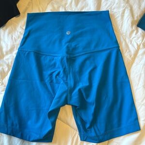 Lululemon poolside blue align short